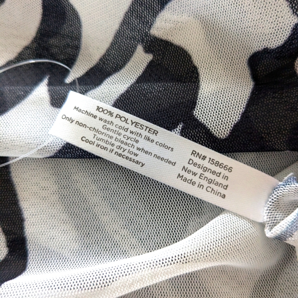 🎃Skeleton Print Poncho NWT O/S - Picture 8 of 11